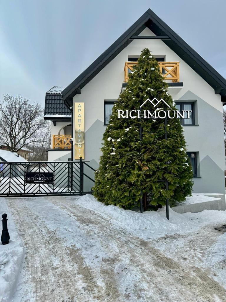 Richmount
